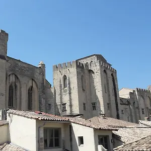 Renove, Vue Sur Palais Des Papes, Terrasse Et Wifi Troisieme Etage Apartment