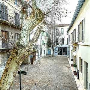Apartamento Entre Le Pont D' Et Le Palais Des Papes, Avinhão