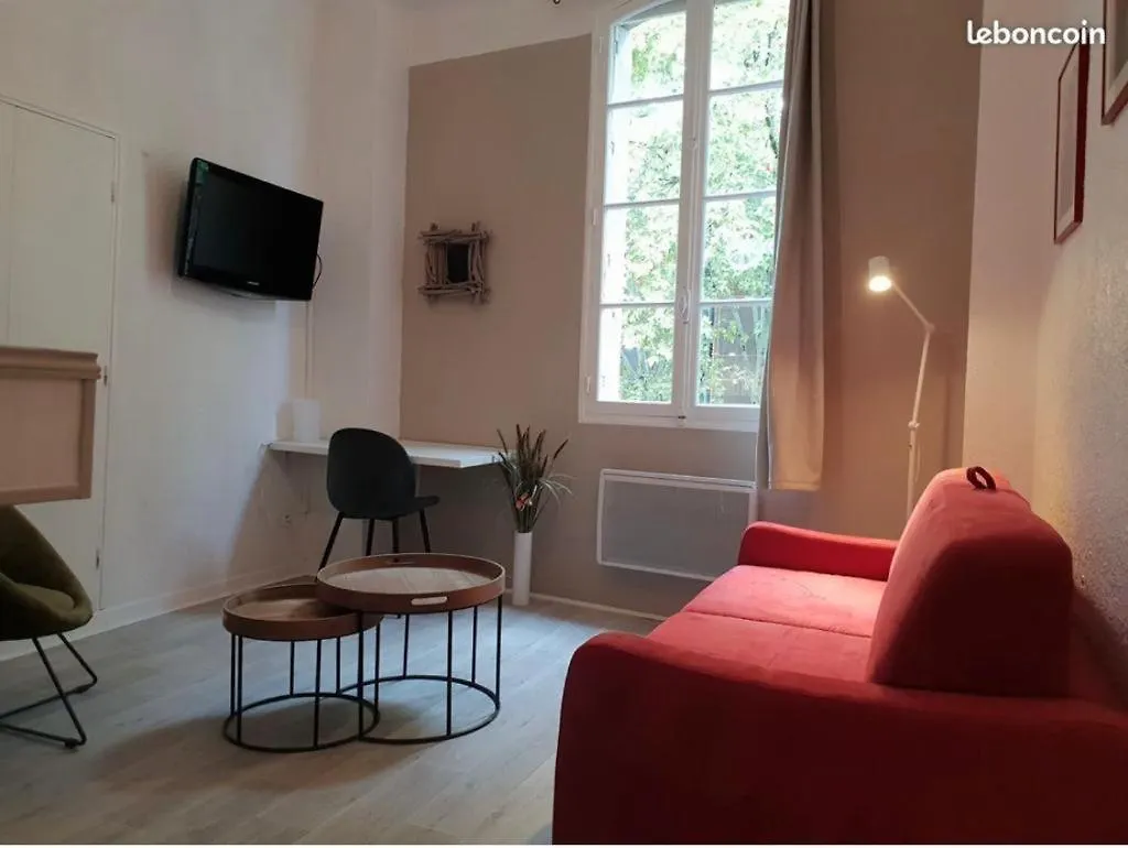 Studio Intra-Muros Avignon France